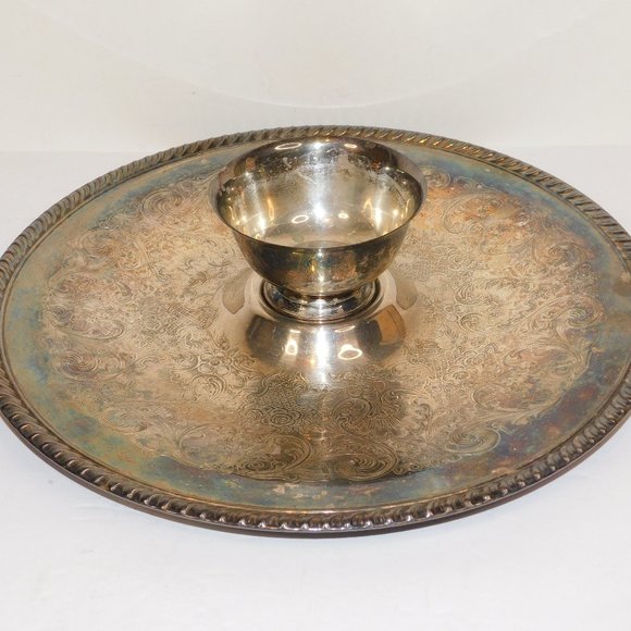 Vintage WM Rogers 866 Silver Plate Chip and Dip Set Family Parties & Gatherings - Picture 1 of 8